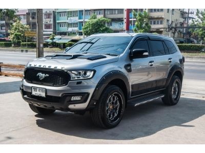 Ford Everest 2.2 Titanium ดีเซล